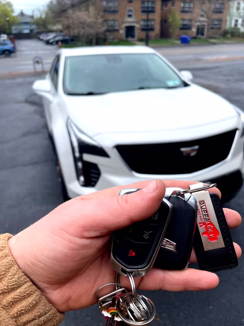 2023 Caddilac XT4 duplicate smart key