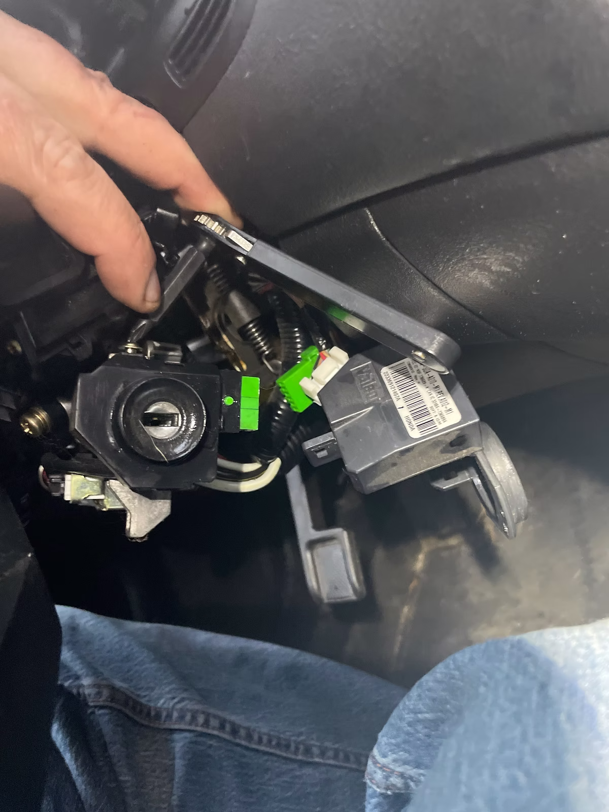 Thanks you Honda Engineers. Truth be told, they planned for the whole ignition assemby to be removed